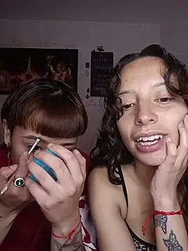 Snapshot of AlexxaAndRileyy chatting on 02-21-26, 05:48 AlexxaAndRileyy online show from 02-21-26, 05:48