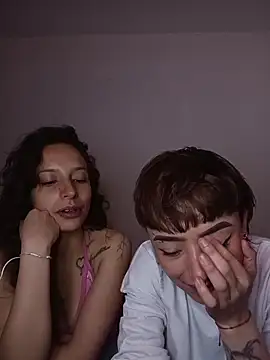 Snapshot of AlexxaAndRileyy chatting on 02-28-26, 03:17 AlexxaAndRileyy online show from 02-28-26, 03:17