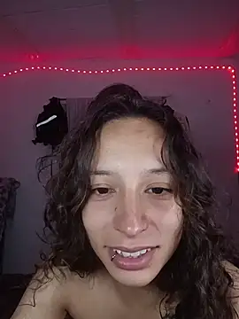 AlexxaAndRileyy online show from 07-03-26, 06:36