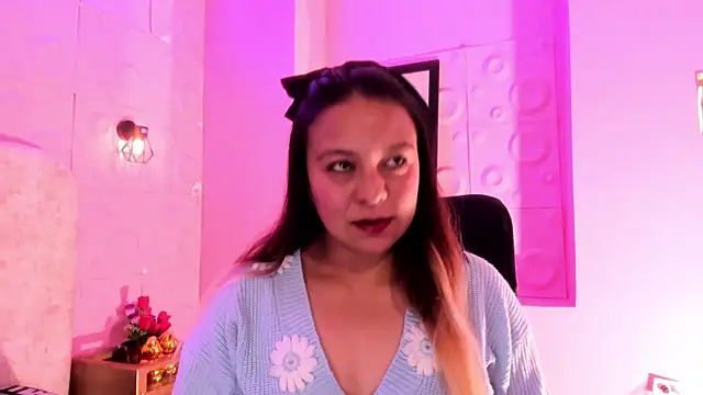 Snapshot of sami_1_8 chatting on 05-23-26, 04:00 sami 1 8 online show from 05-23-26, 04:00