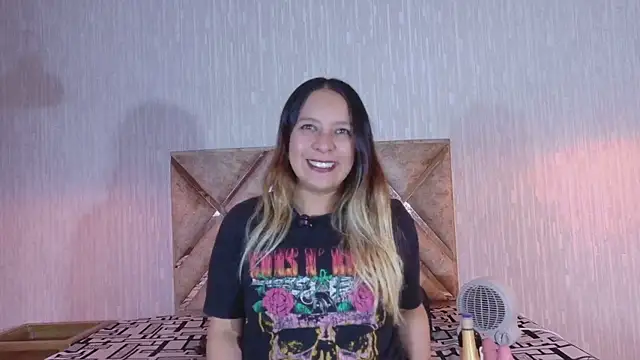 sami 1 8 online show from 06-15-26, 04:17