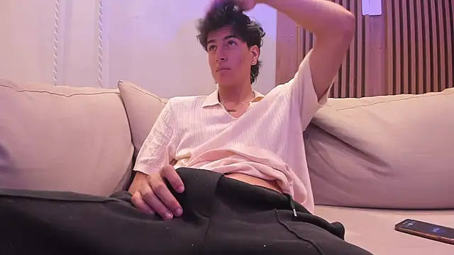 Snapshot of noahx_valko chatting on 01-13-26, 01:59 noahx valko online show from 01-13-26, 01:59