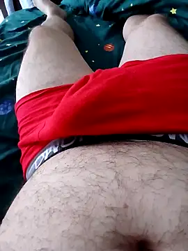 Snapshot of madalin80 chatting on 01-15-26, 10:18 madalin80 online show from 01-15-26, 10:18