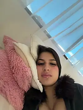 Snapshot of Mia_arabs chatting on 04-24-26, 04:31 Mia arabs online show from 04-24-26, 04:31