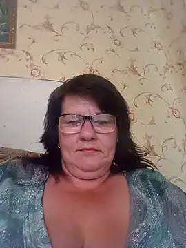 Snapshot of NysiOlsen chatting on 07-25-26, 01:50 NysiOlsen online show from 07-25-26, 01:50
