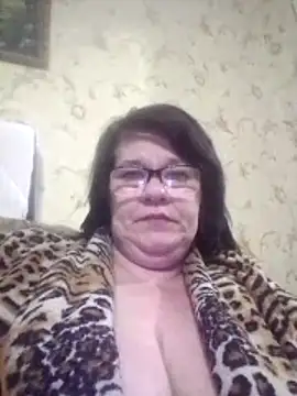 NysiOlsen online show from 04-10-26, 07:43