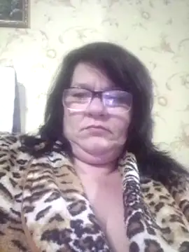 Snapshot of NysiOlsen chatting on 04-28-26, 06:56 NysiOlsen online show from 04-28-26, 06:56