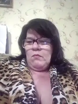 Snapshot of NysiOlsen chatting on 04-26-26, 07:33 NysiOlsen online show from 04-26-26, 07:33