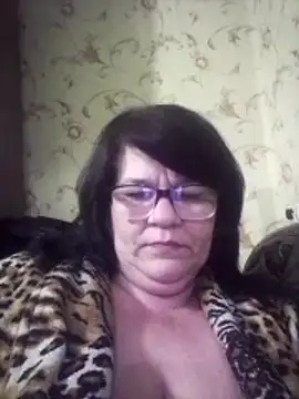 NysiOlsen online show from 04-15-26, 08:42