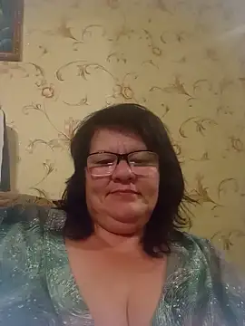 Snapshot of NysiOlsen chatting on 06-16-26, 10:10 NysiOlsen online show from 06-16-26, 10:10