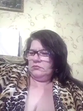 Snapshot of NysiOlsen chatting on 04-23-26, 05:47 NysiOlsen online show from 04-23-26, 05:47