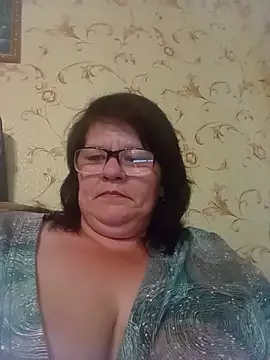 Snapshot of NysiOlsen chatting on 06-15-26, 04:28 NysiOlsen online show from 06-15-26, 04:28