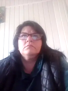 Snapshot of NysiOlsen chatting on 04-30-26, 11:28 NysiOlsen online show from 04-30-26, 11:28