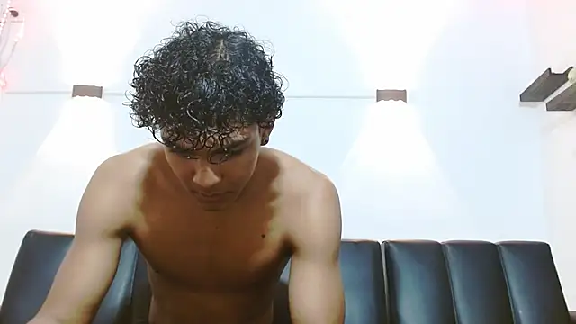 Snapshot of Jaycob_smith chatting on 02-04-26, 01:17 Jaycob smith online show from 02-04-26, 01:17