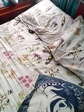 TWOLOVE16 online show from 02-18-26, 10:39