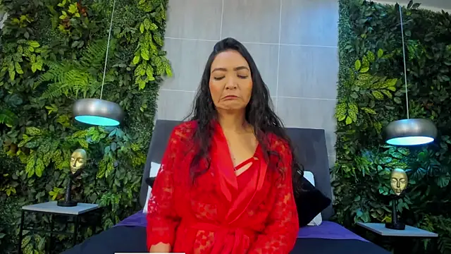 Amber rains online show from 03-29-26, 01:13