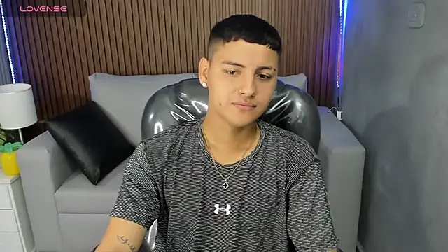 Liam9  online show from 02-04-26, 12:33