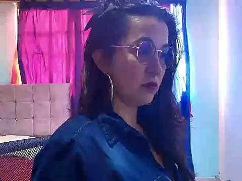 talia mystic online show from 01-14-26, 08:34