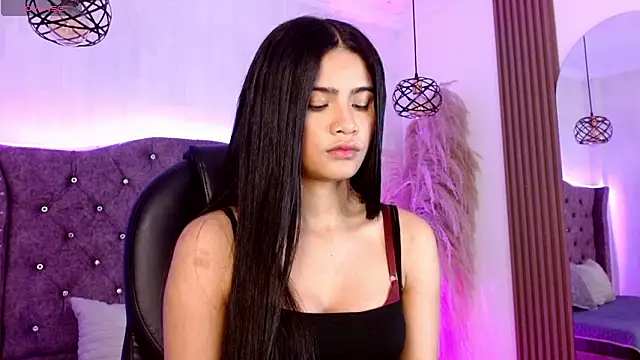 Violet Collins1 online show from 03-19-26, 08:42