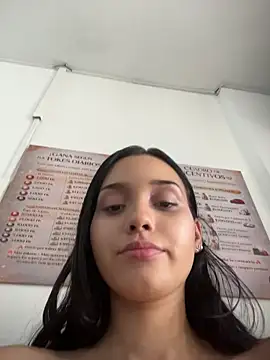 Snapshot of xXxSamantha__ chatting on 02-08-26, 04:37 xXxSamantha online show from 02-08-26, 04:37