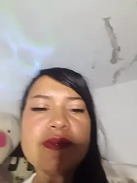 ebonysummer  online show from 04-04-26, 05:58