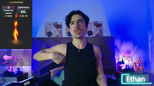 Ethan Briggs  online show from 05-30-26, 03:46