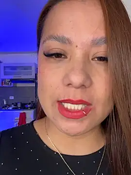 Snapshot of Pretty__Milf chatting on 03-24-26, 01:11 Pretty Milf online show from 03-24-26, 01:11