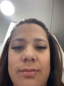 Pretty  Milf online show from 02-26-26, 09:20