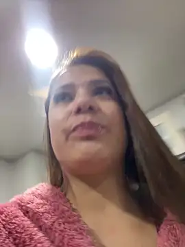 Snapshot of Pretty__Milf chatting on 04-02-26, 10:33 Pretty Milf online show from 04-02-26, 10:33