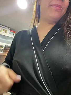 Pretty  Milf online show from 07-18-26, 12:03