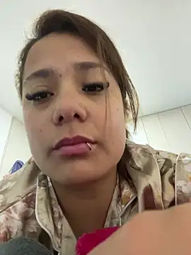 Pretty  Milf online show from 07-19-26, 02:36