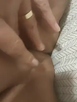 Snapshot of Karine0806 chatting on 02-15-26, 03:07 Karine0806 online show from 02-15-26, 03:07