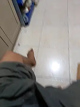 Snapshot of Rone9936 chatting on 02-12-26, 02:28 Rone9936 online show from 02-12-26, 02:28