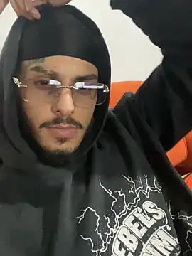 liyamjunior online show from 02-22-26, 09:44