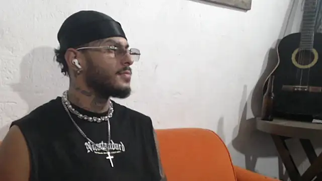 liyamjunior online show from 02-19-26, 05:04