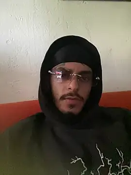 liyamjunior online show from 02-10-26, 05:23