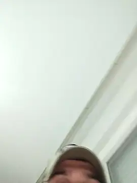 Snapshot of Mertozer01 chatting on 03-19-26, 10:10 Mertozer01 online show from 03-19-26, 10:10