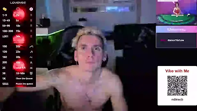 Snapshot of Rayzel_White chatting on 05-23-26, 02:10 Rayzel White online show from 05-23-26, 02:10