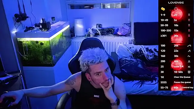 Rayzel White online show from 03-01-26, 09:59