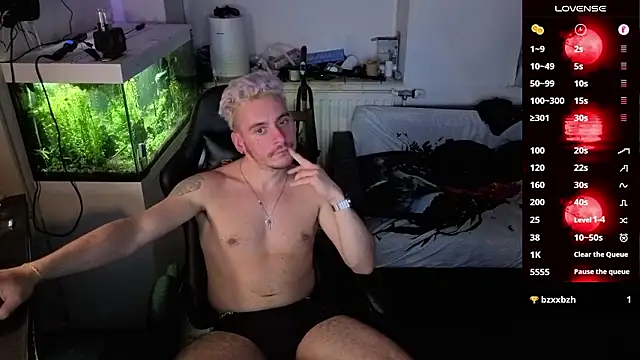 Rayzel White online show from 03-13-26, 09:42