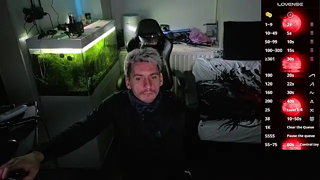 Rayzel White online show from 03-03-26, 07:43