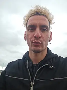 Rayzel White online show from 07-03-26, 11:28