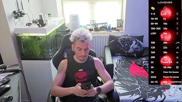 Rayzel White online show from 02-23-26, 01:55