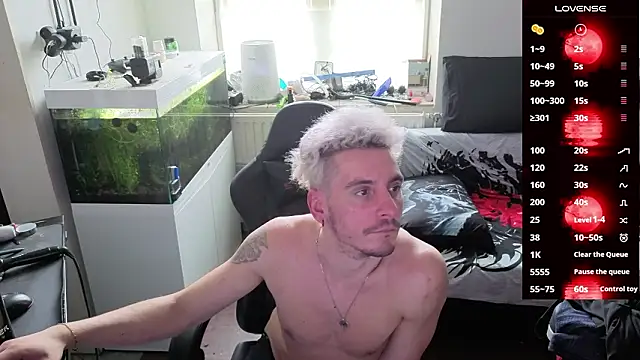 Rayzel White online show from 03-07-26, 01:05