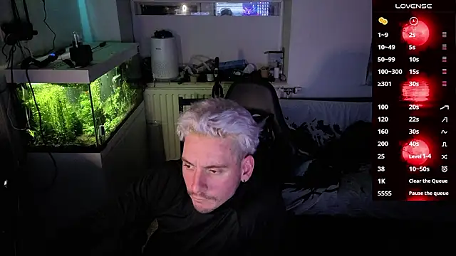 Rayzel White online show from 03-12-26, 10:36