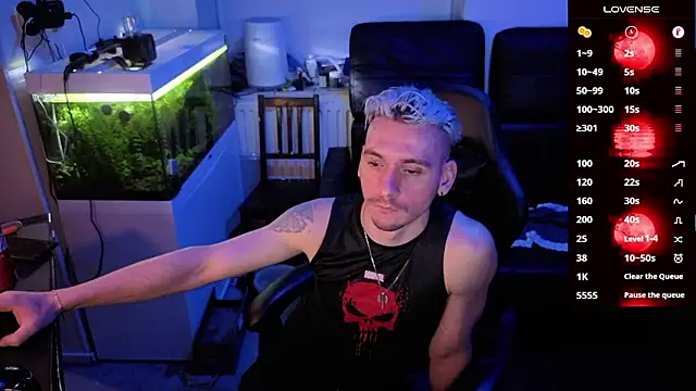 Rayzel White online show from 02-13-26, 12:21