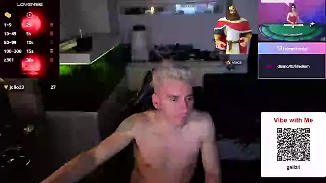 Snapshot of Rayzel_White chatting on 05-13-26, 12:28 Rayzel White online show from 05-13-26, 12:28
