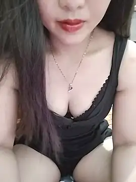 Snapshot of MaiNgoc_sexy chatting on 06-20-26, 04:39 MaiNgoc sexy online show from 06-20-26, 04:39
