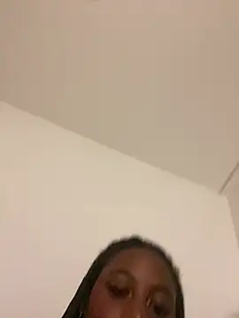 xo steffyxo 4 online show from 04-08-26, 09:16