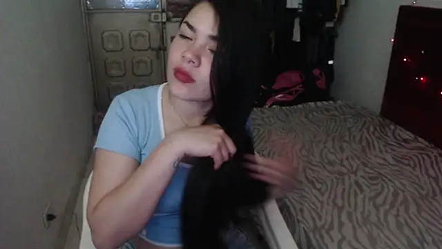 Loriiiany online show from 03-02-26, 04:57